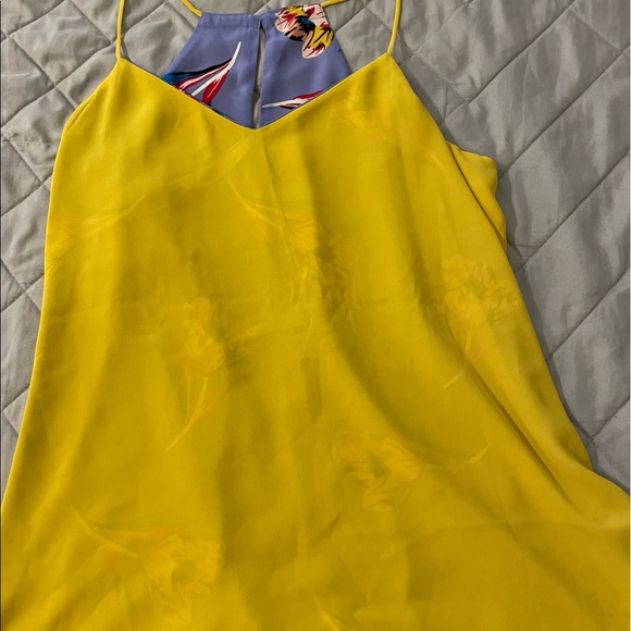 Express Reversible top can wear either way - Picture 4 of 4